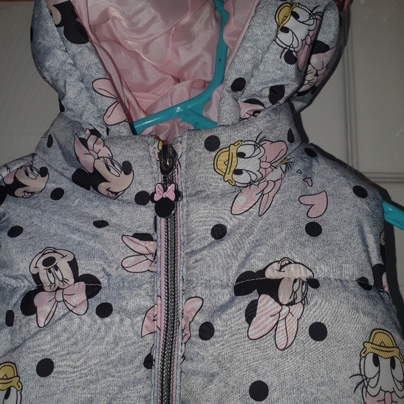 Disney baby Minnie Mouse & daisy 3T puffer Vest - Picture 3 of 4